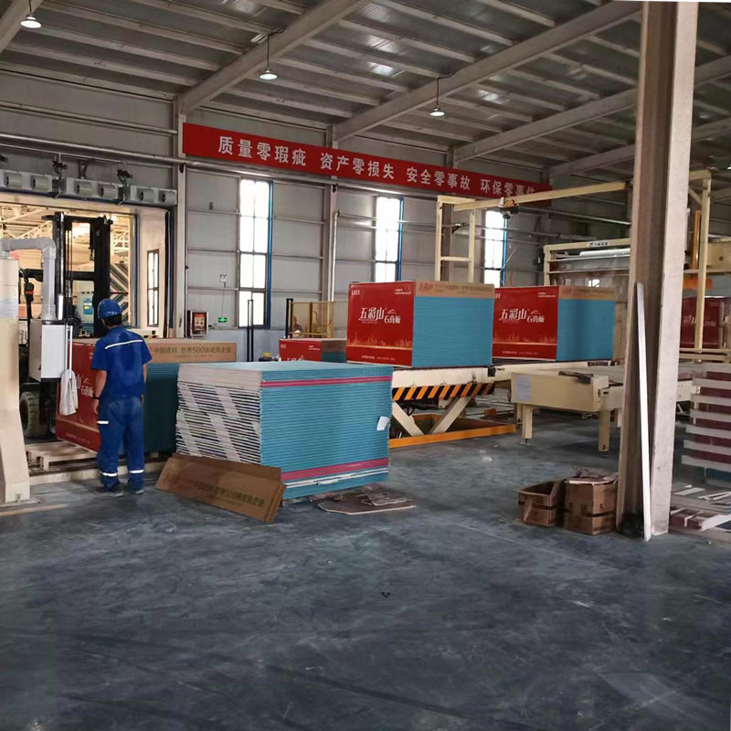 Plasterboard Manufacturers