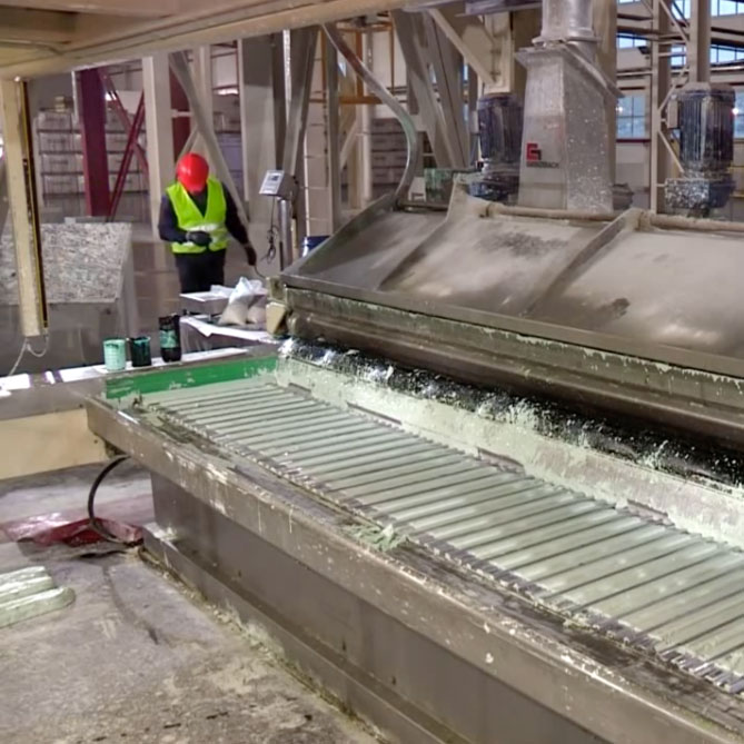 Gypsum block machine.jpg